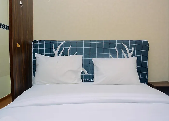 Beautiful 2Br With Direct Access To Pool Green Bay Pluit Apartment By Travelio