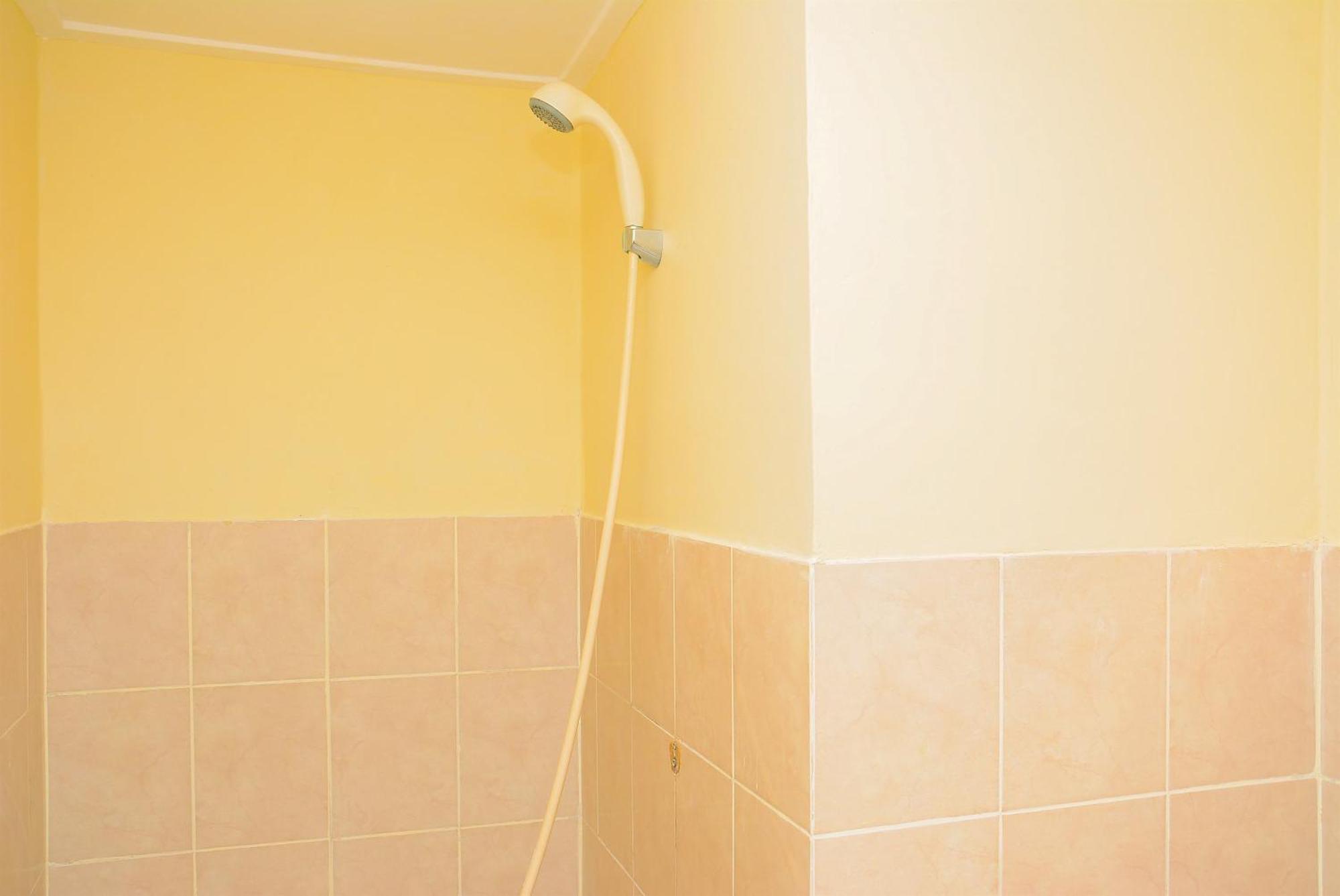 Beautiful 2br With Direct Access To Pool Bay Pluit By Travelio * Jakarta