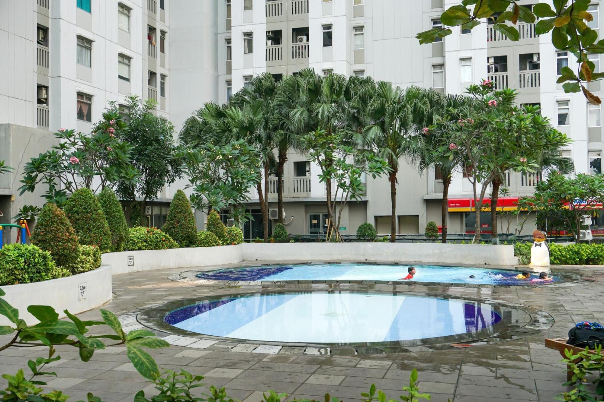 Beautiful 2br With Direct Access To Pool Bay Pluit By Travelio *